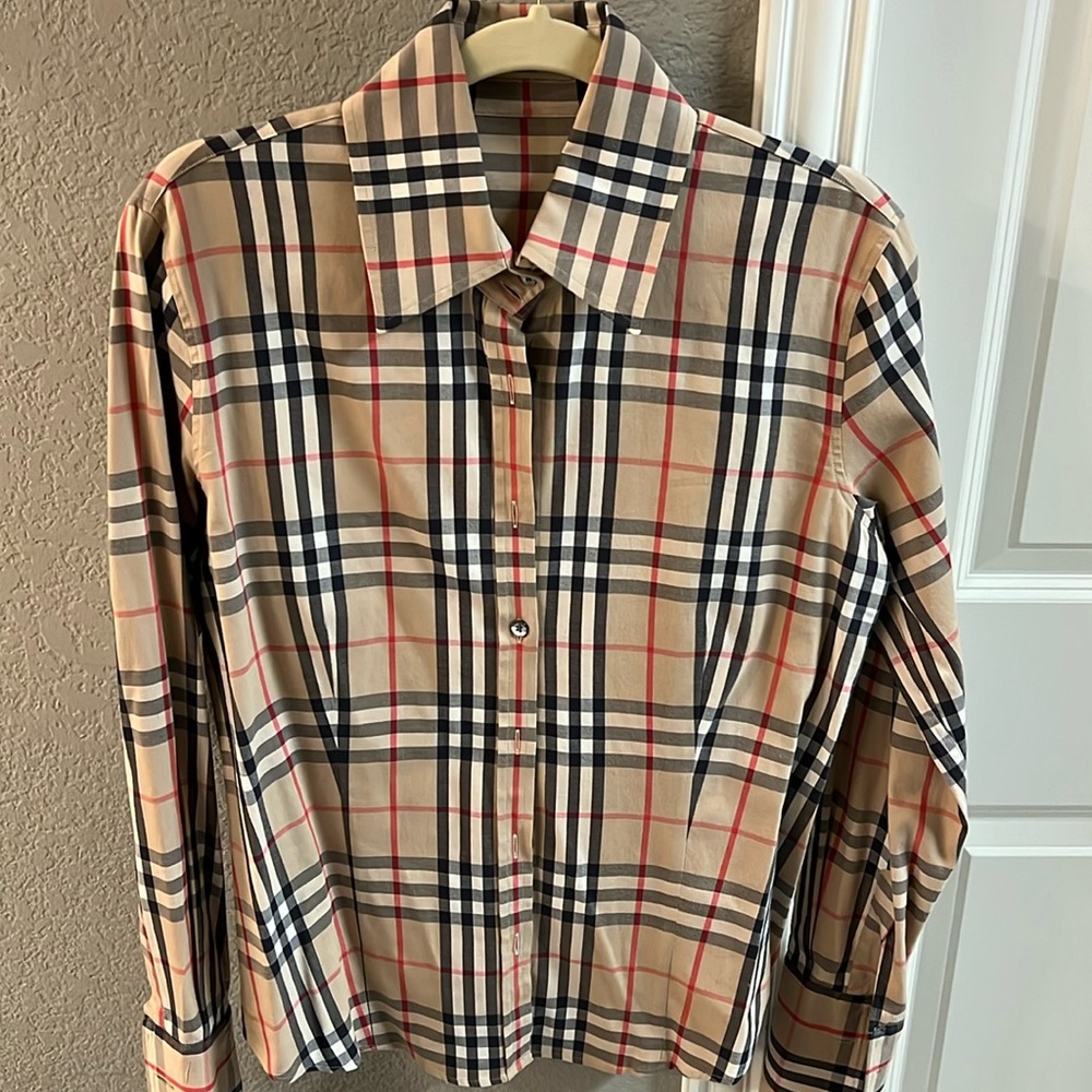 Women’s Burberry Vintage Check button up size Large